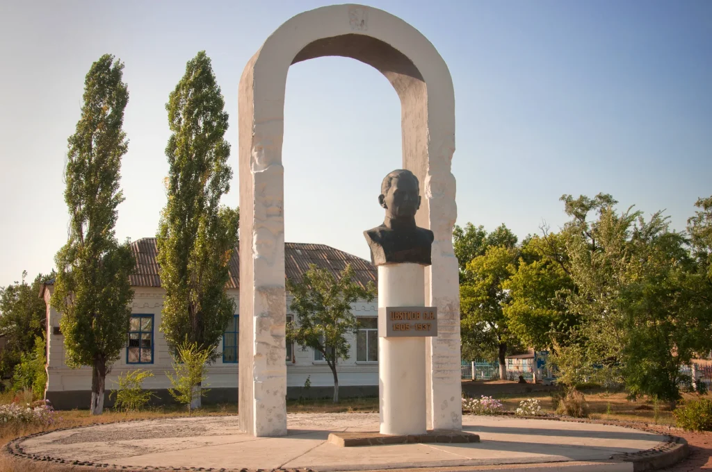 Архівна світлина з історії ЗОТБК